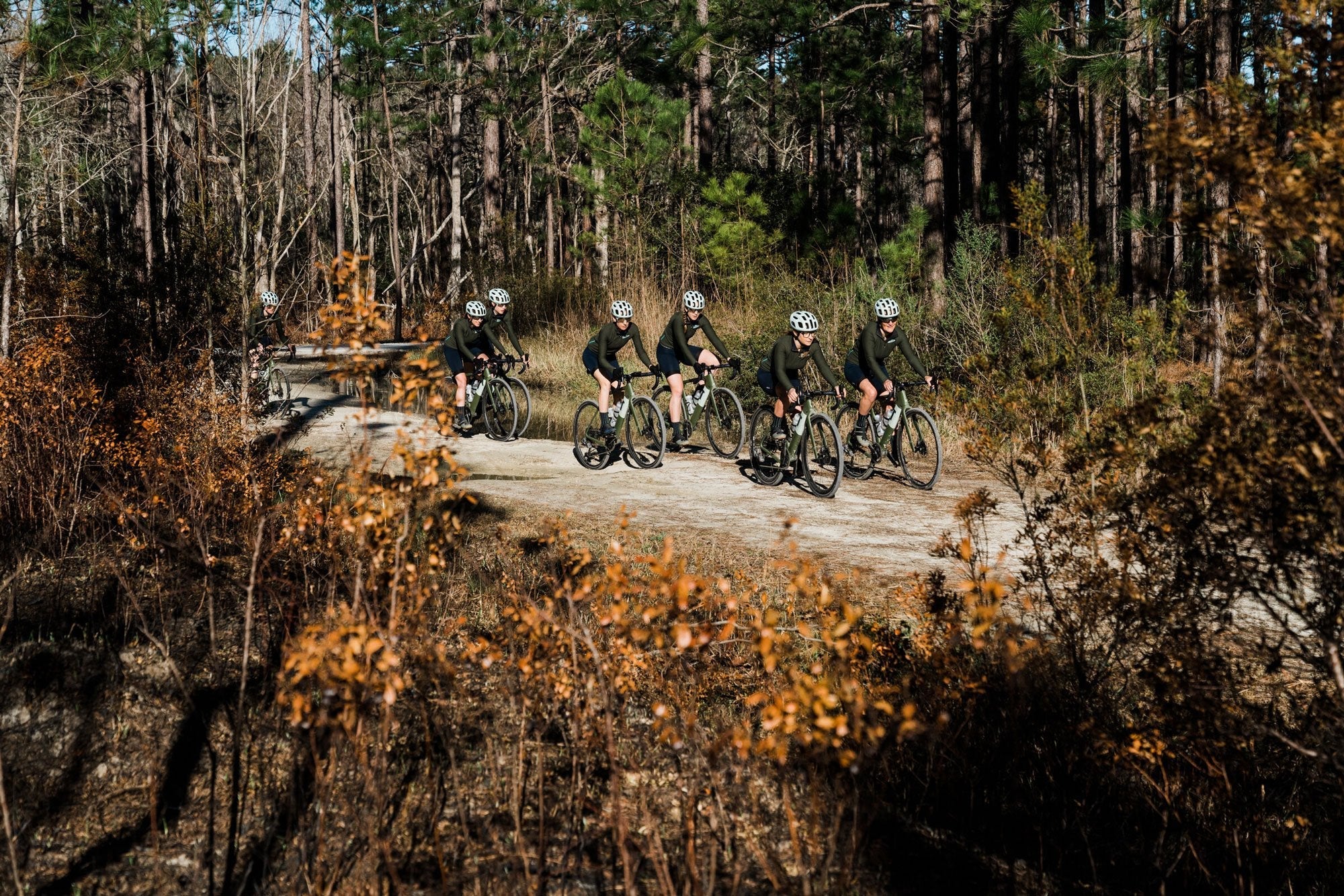RE:NEW HUNT 35 Carbon Gravel Hookless X-Wide Wheelset - Image 13
