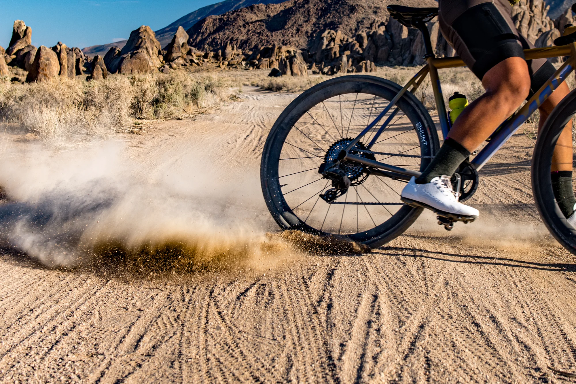 HUNT 40 Carbon Gravel Race Single Wheel - Image 4