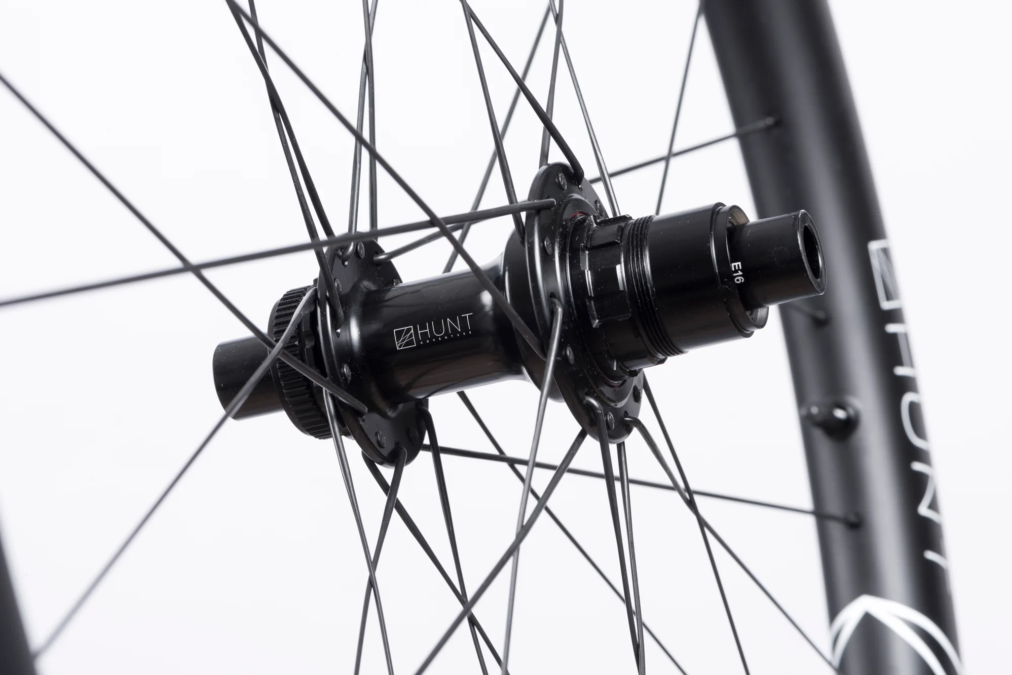 HUNT 42 Limitless Gravel Adventure Wheelset - Image 7