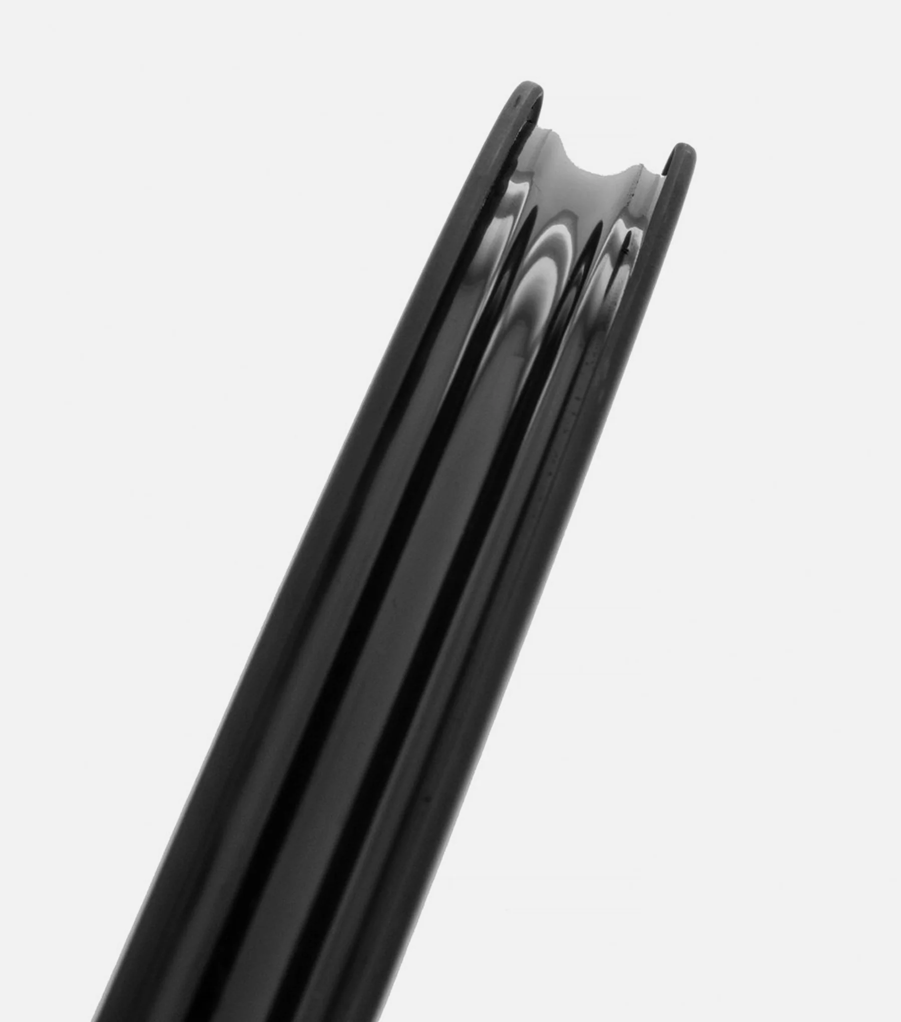HUNT 44 Aerodynamicist Carbon Disc Wheelset - Image 7