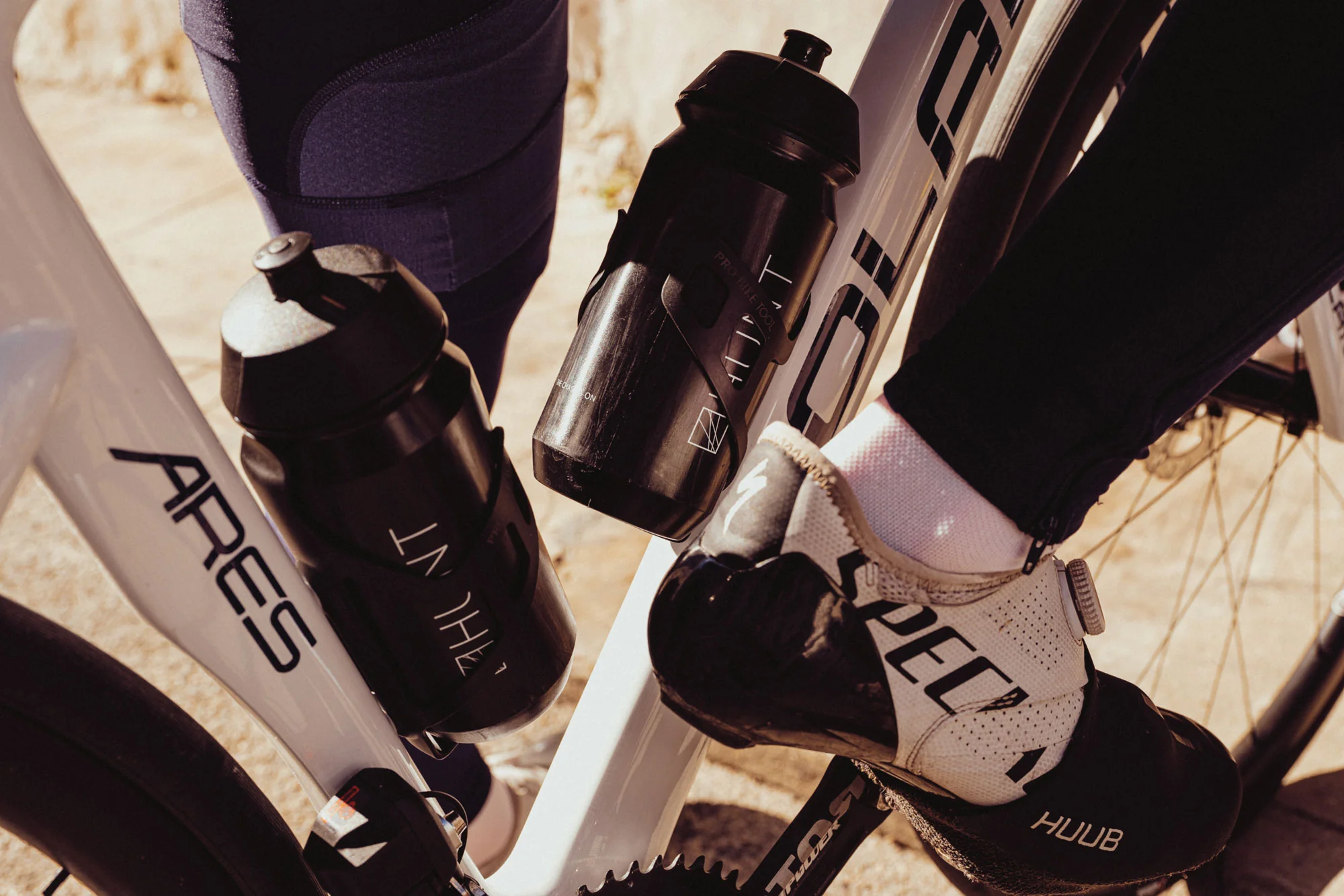 HUNT Contour Water Bottle 500ml - Image 3
