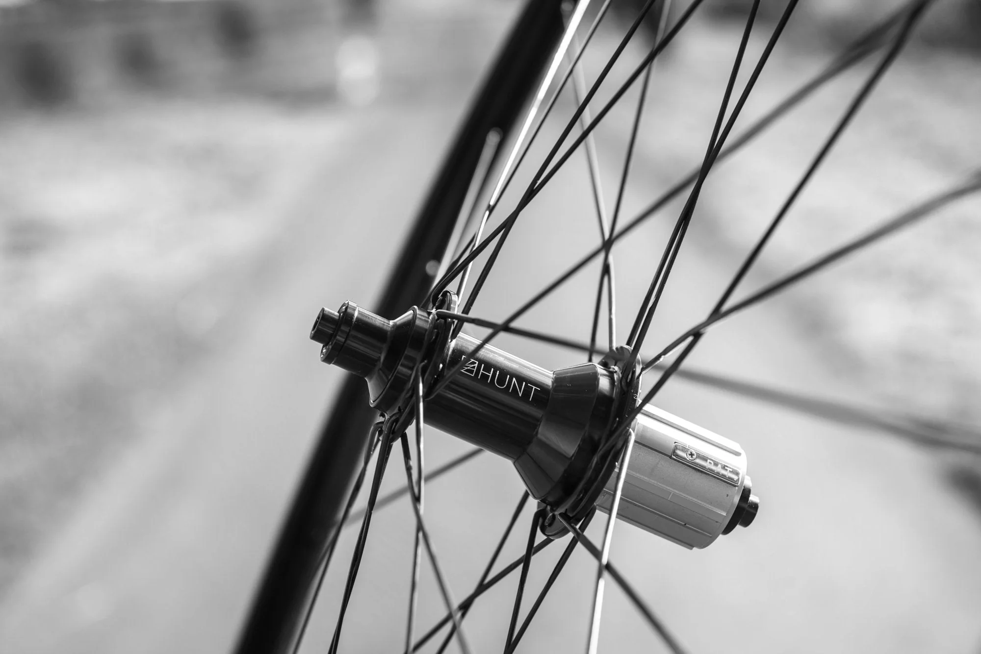 RE:NEW HUNT 4 Season Aero Wheelset - Image 12