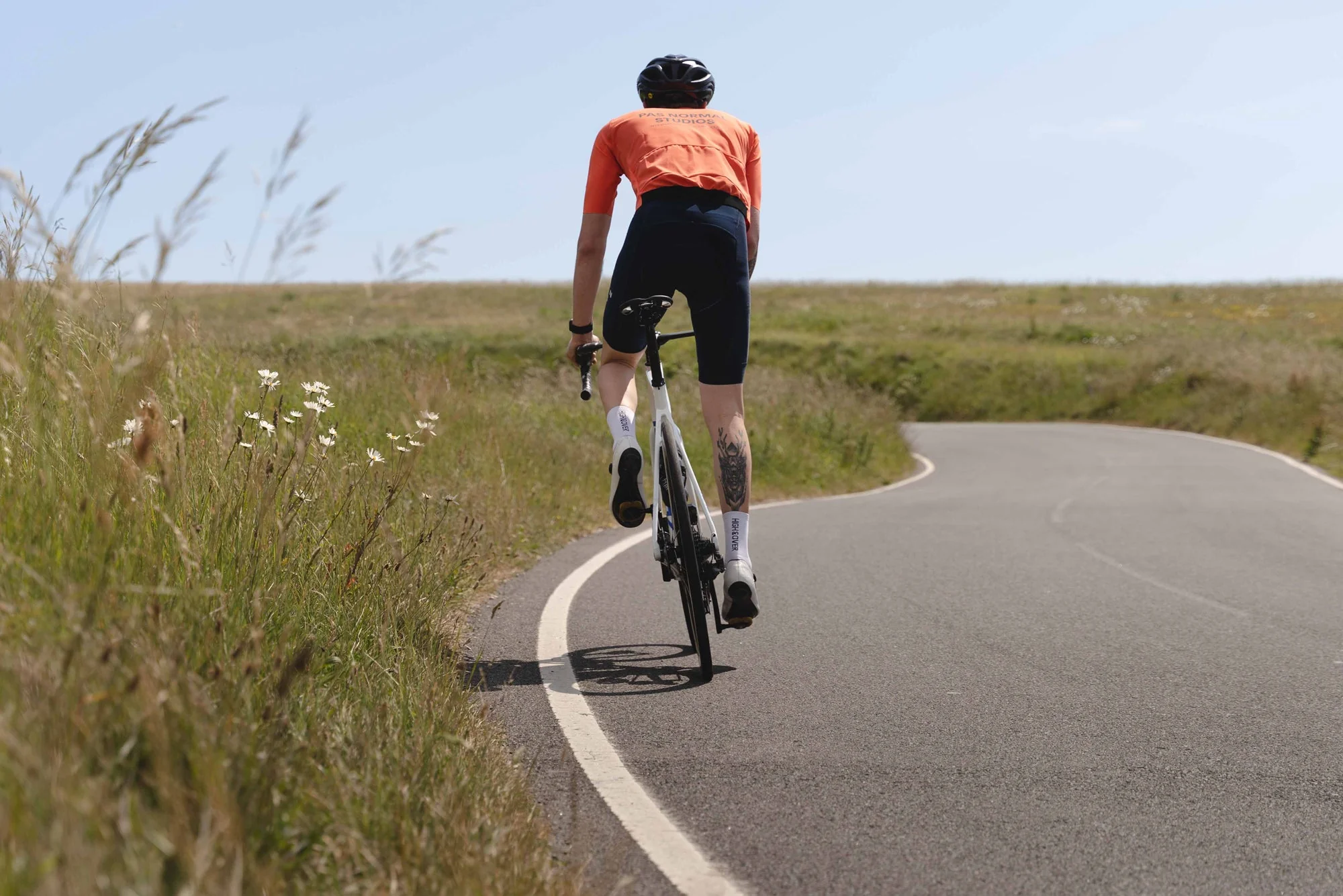 RE:NEW HUNT 4454 Aerodynamicist Carbon Disc Wheelset - Image 13