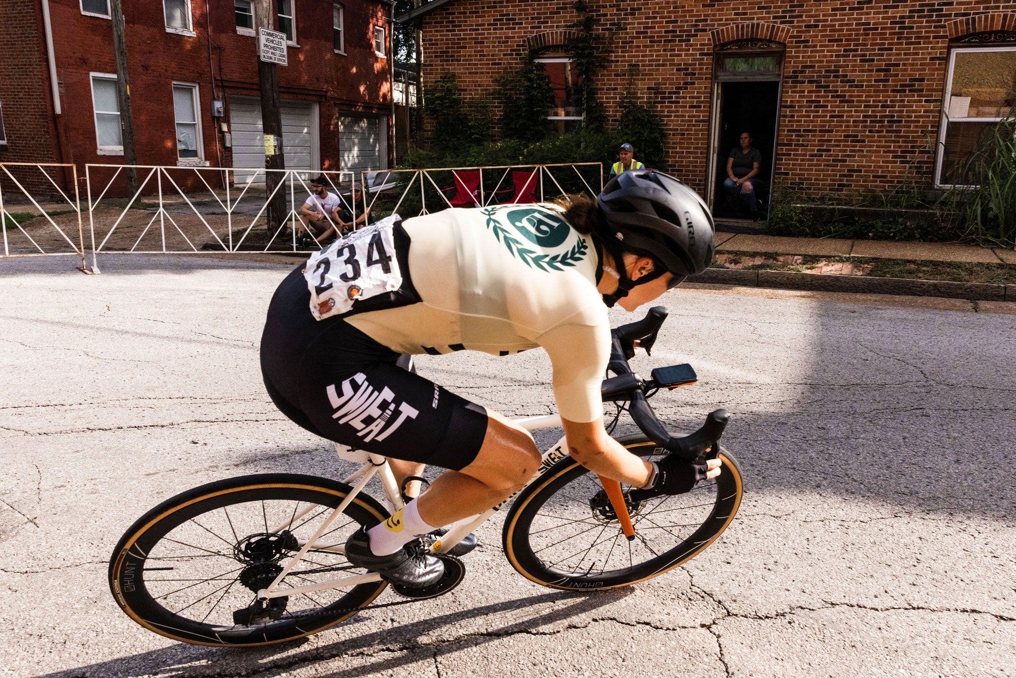 RE:NEW HUNT 48 Limitless UD Carbon Spoke Disc Wheelset - Image 6