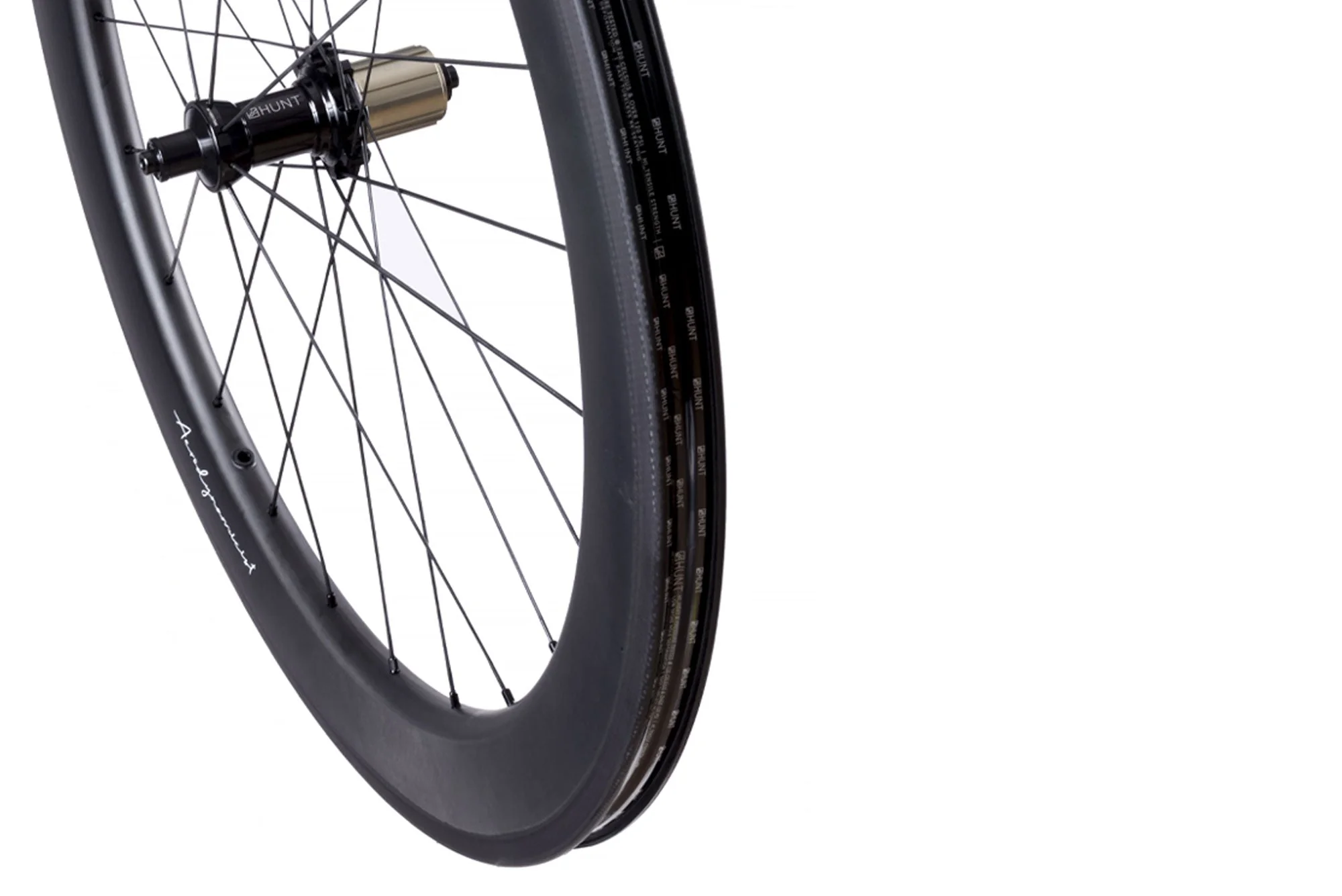 RE:NEW HUNT 62 Carbon Aerodynamicist Wheelset - Image 3