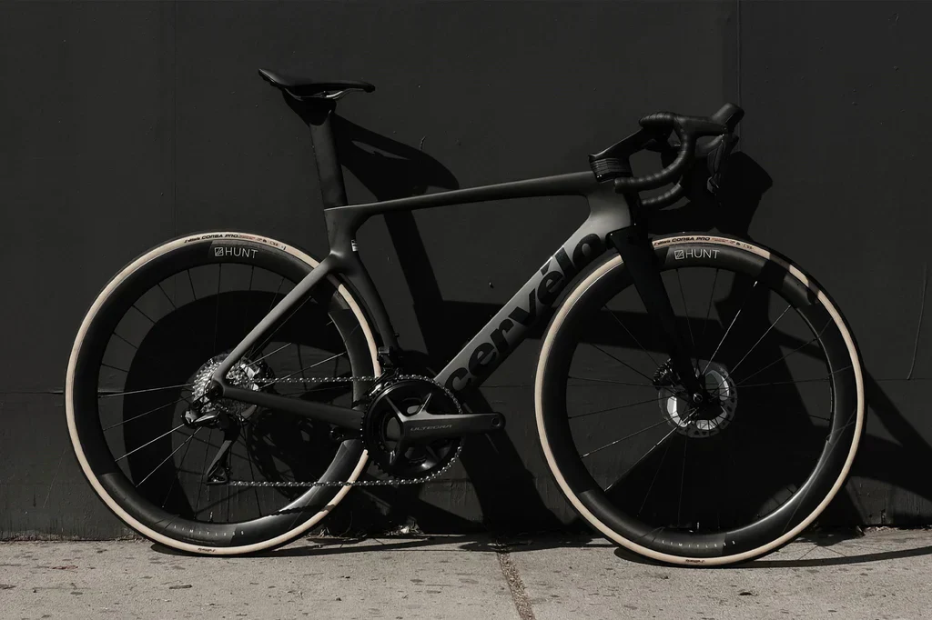 RE:NEW HUNT SUB50 Limitless UD Carbon Spoke Disc Wheelset - Image 6