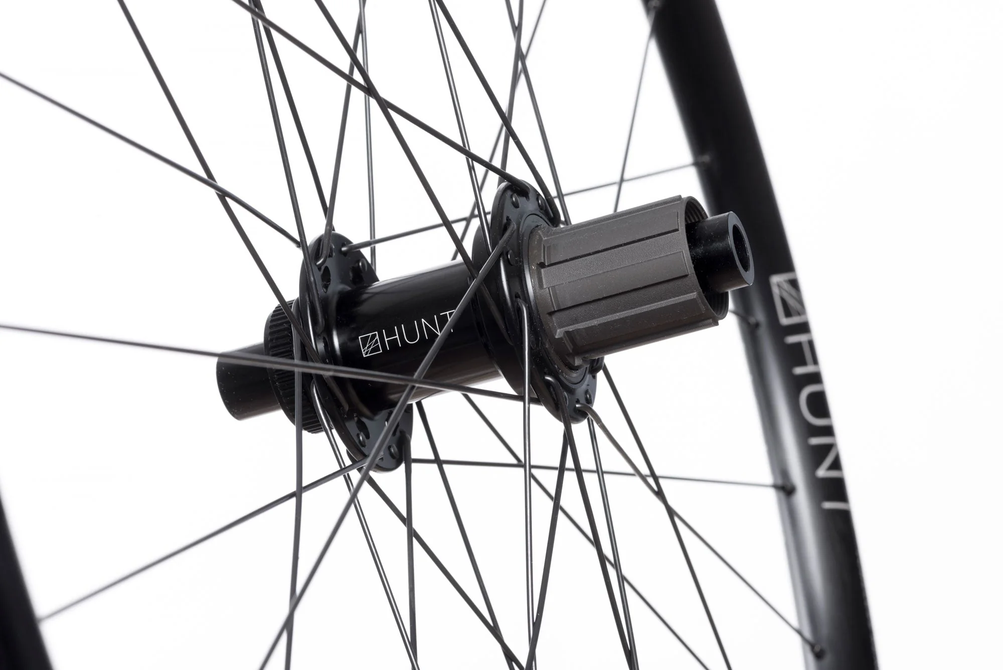 RE:NEW HUNT SuperDura Dynamo Disc Wheelset - Image 7